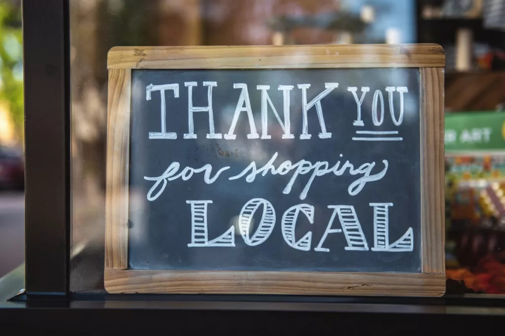 Les promotions locales : Le pouls du commerce communautaire pour la valorisation des invendus alimentaires.